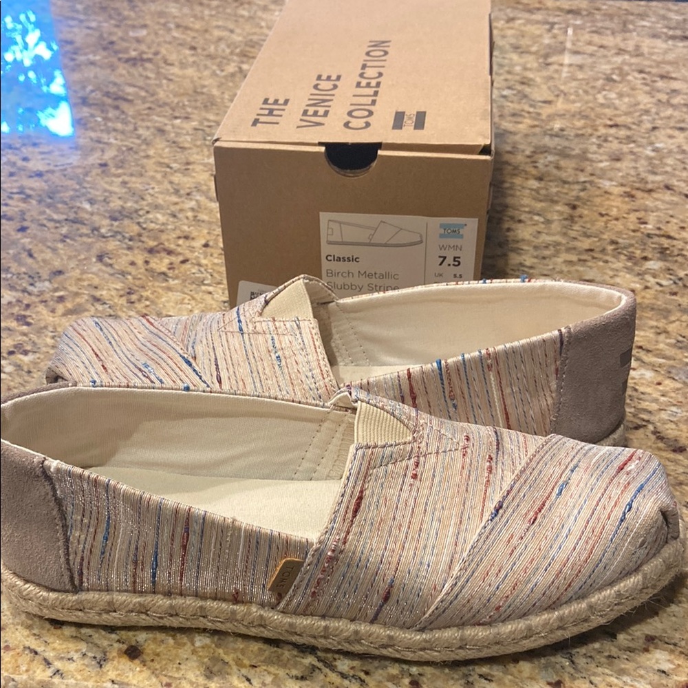 Toms Women's Espadrilles in Birch Metallic and Multicolor